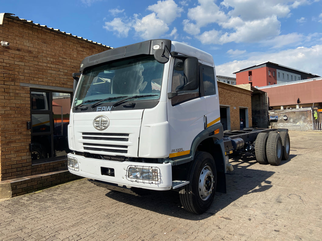 2021 FAW 28.330FL (13 Ton) Chassis Cab