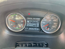 Load image into Gallery viewer, 2019 FAW J6 28.460 6x4 Truck Tractor
